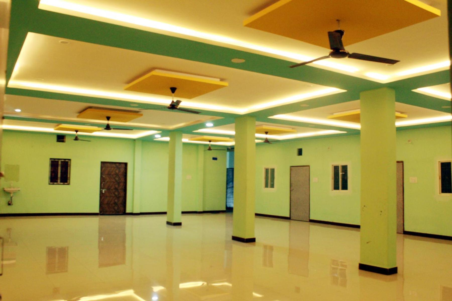 Utsav Lodge And Mangal Bhavan Piparia Luaran gambar