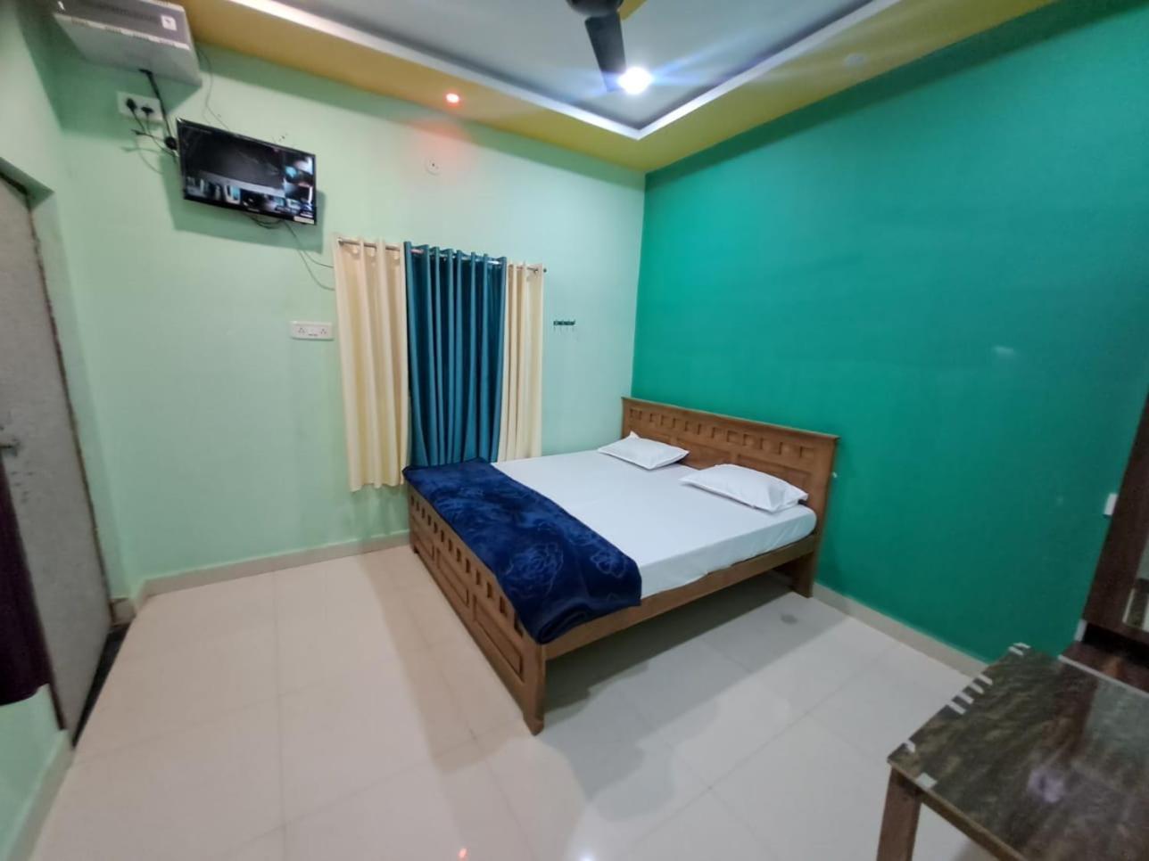Utsav Lodge And Mangal Bhavan Piparia Luaran gambar